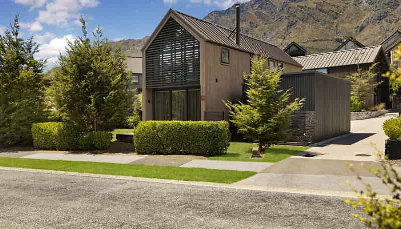 27a Falconer Rise, Jacks Point