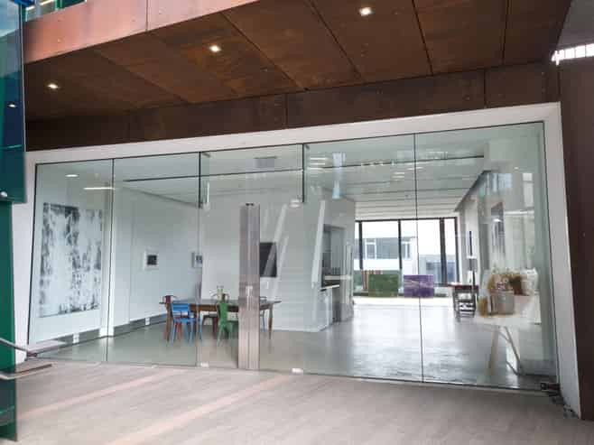 Cost effective K- Road retail!