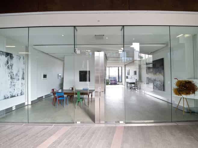 Cost effective K- Road retail!