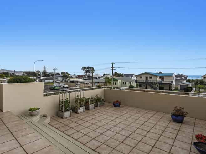 198 Pohutukawa Avenue, Ohope