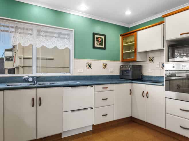 198 Pohutukawa Avenue, Ohope