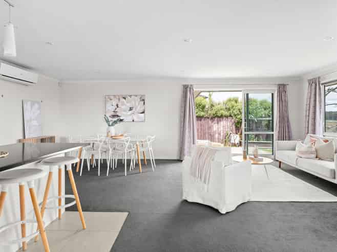 2 Jack Rise, Grandview Heights