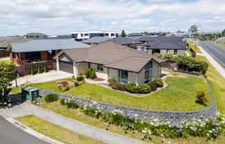 2 Jack Rise, Grandview Heights