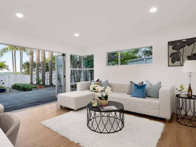 8 Roy Maloney Drive, Henderson