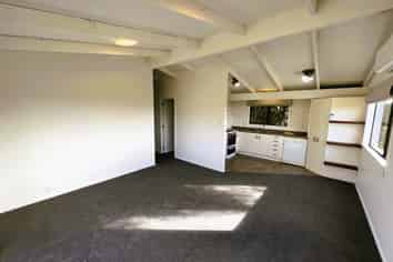 537a Glenfield Road, Glenfield