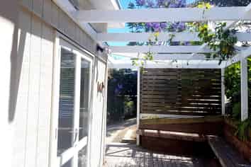 Auckland - Address withheld