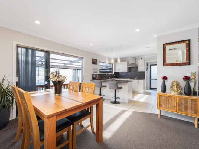 121 Godley Road, Green Bay