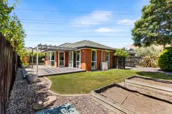 30 Scruttons Road, Hillsborough
