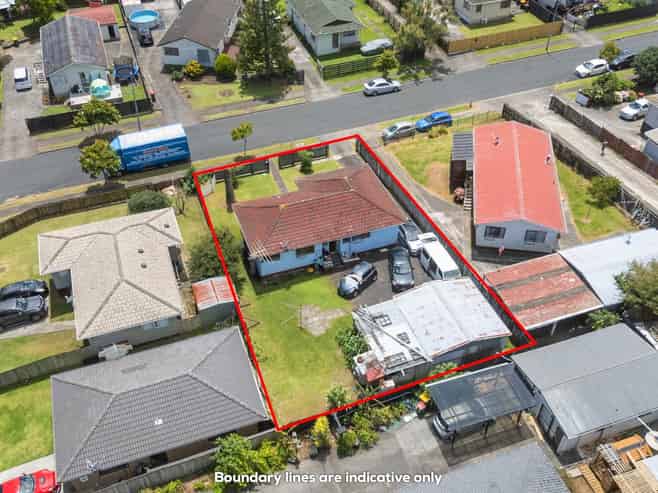 24 Sidey Avenue, Clover Park