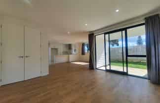 B/36 Namata Road, Onehunga