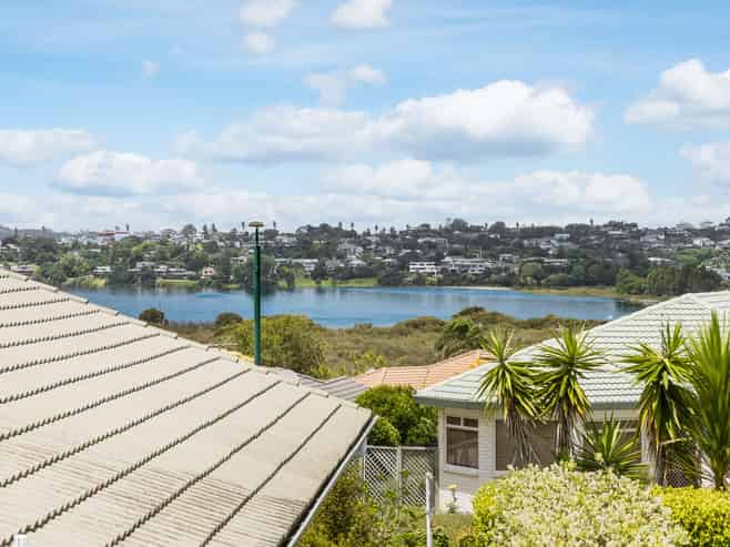 36 Kath Hopper Drive, Orewa
