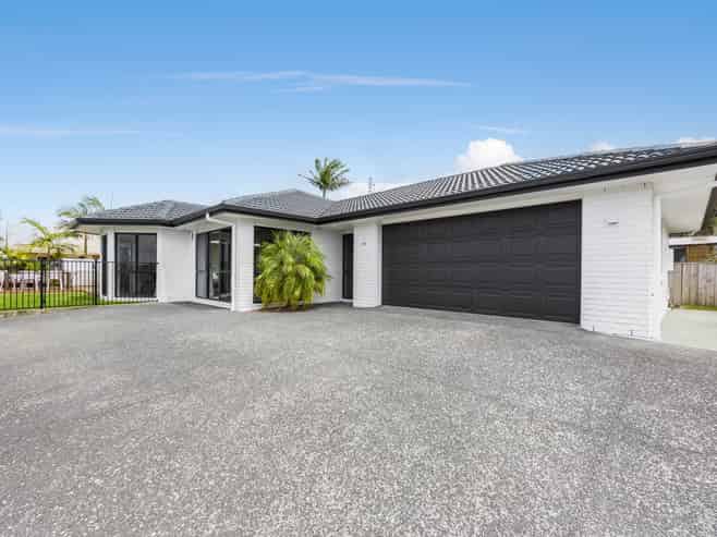 36 Kath Hopper Drive, Orewa