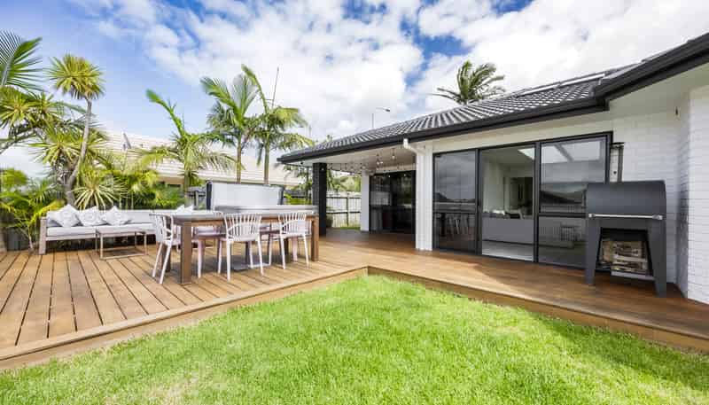 36 Kath Hopper Drive, Orewa