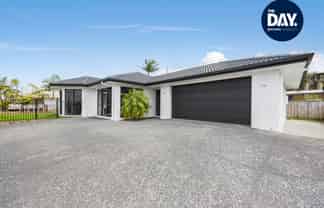 36 Kath Hopper Drive, Orewa