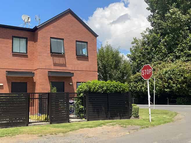 12 Pippa Lane, Chartwell