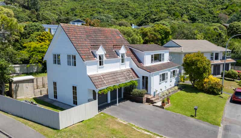 2 Newnham Court, Tawa