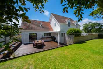 2 Newnham Court, Tawa