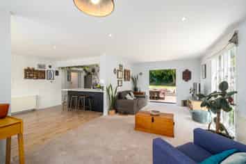 2 Newnham Court, Tawa