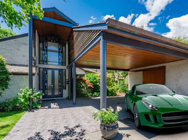 11 Walnut Grove, Waikanae