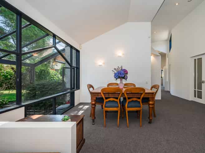 11 Walnut Grove, Waikanae