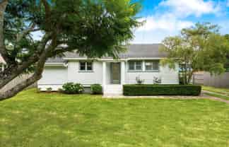 64 McCullough Avenue, Three Kings