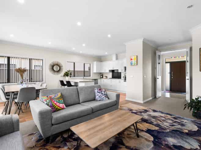 23 Pacific Avenue, Poraiti