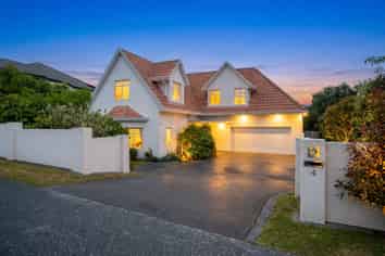 4 Amesbury Drive, Churton Park