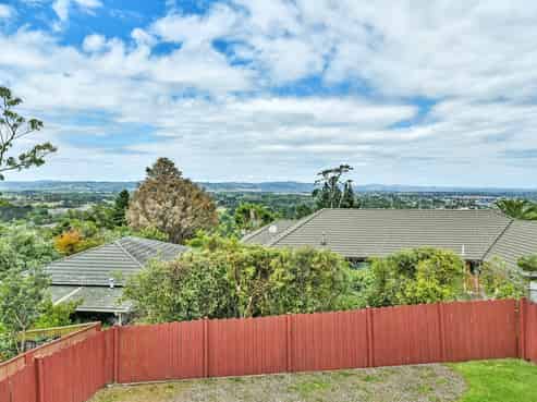 223 Hill Road, The Gardens