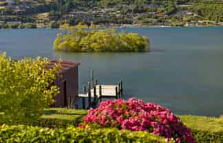  24 Willow Place and 117 Peninsula Road, Kelvin Heights