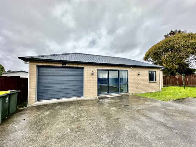 50A Te Irirangi Drive, Clover Park