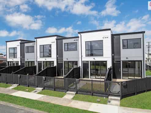 1 Hokianga Street, Mangere East