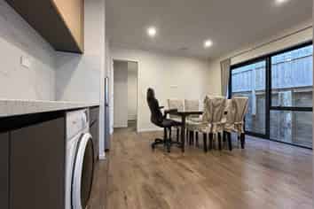 7 Tiro Street, Flat Bush