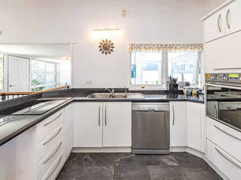 7 D'arcy Road, Bastia Hill