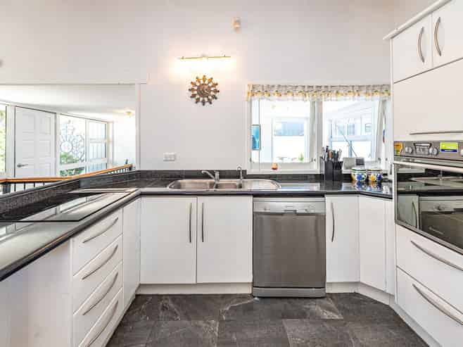 7 D'arcy Road, Bastia Hill