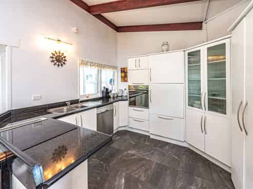 7 D'arcy Road, Bastia Hill