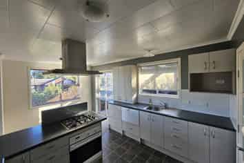 99 Awanui Street, Merrilands