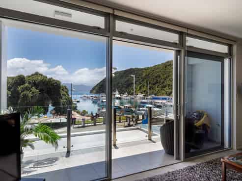 206/6 London Quay, Picton