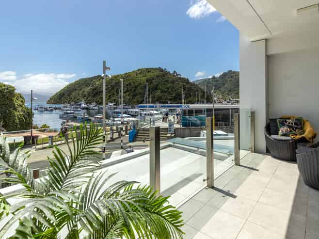206/6 London Quay, Picton