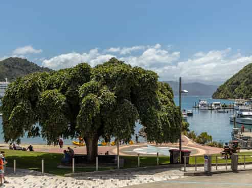 206/6 London Quay, Picton