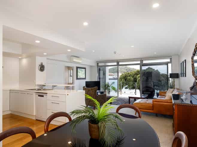 206/6 London Quay, Picton