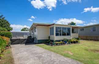 46 Meadow Park Crescent, Tikipunga