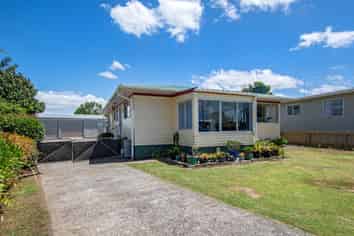 46 Meadow Park Crescent, Tikipunga