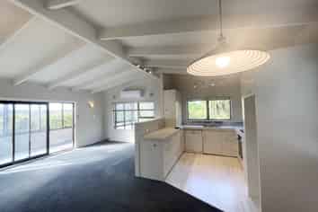 67 Browns Bay Rd, Browns Bay