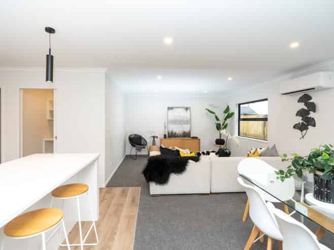 2/108 Kay Road , Flagstaff