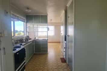 172 Quine Road, Tahuna