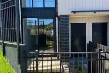 14/18 Karengo Street, Long Bay