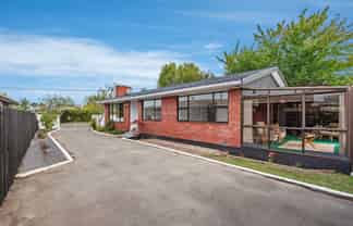 33 Martbern Crescent, Bishopdale