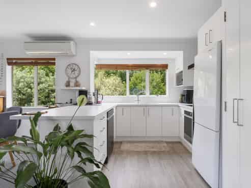 75 Grantston Drive, Pyes Pa