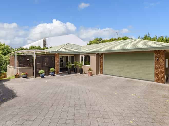 75 Grantston Drive, Pyes Pa