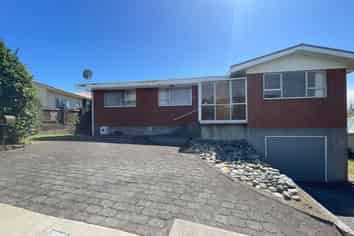 45 Crownhill Street, Spotswood